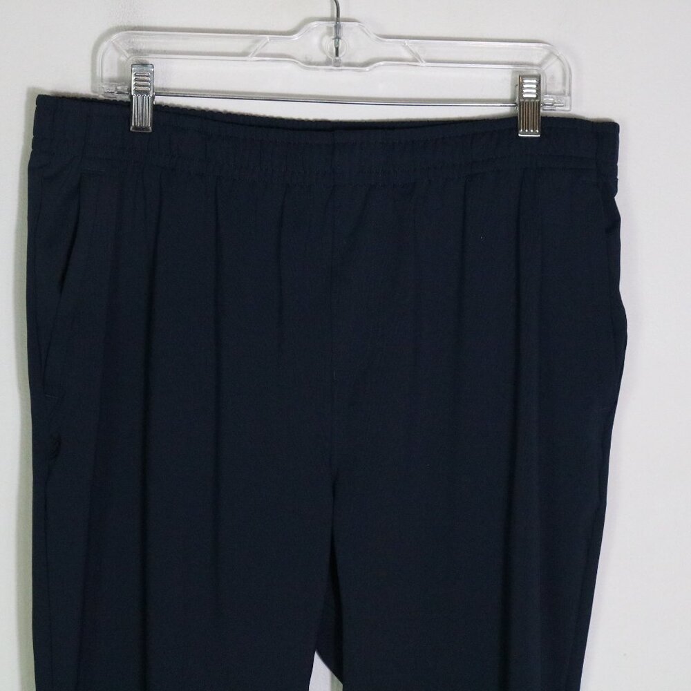 Rhone Men Jogger Pant Size Large Navy Pull On Athletic Workout Casual 29" Inseam - Picture 2 of 7